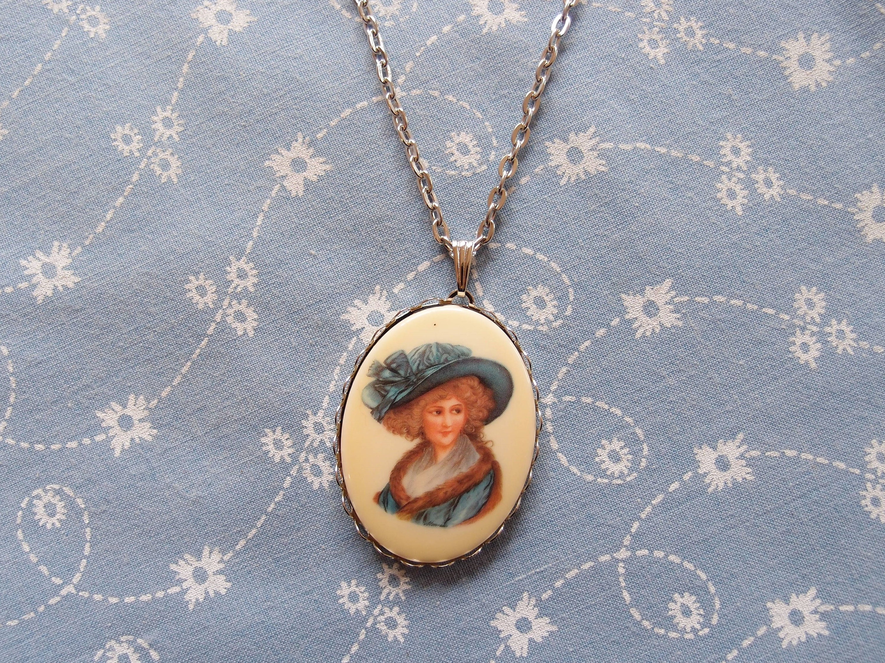 Simple Cameo Antique Silver Plate Pendant Necklace - Etsy