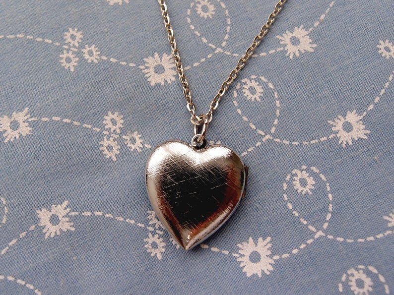Antique Plate Brushed Heart Locket Pendant Necklace - Etsy