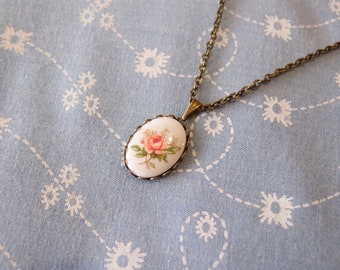 Vintage Pink Rose Cameo Pendant Necklace
