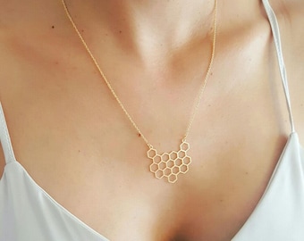 Geometrico mela, collana d'oro Hexagon, gioielli dichiarazione, gioielli geometrici, collana fresco, amicizia collana, regalo sotto i 25