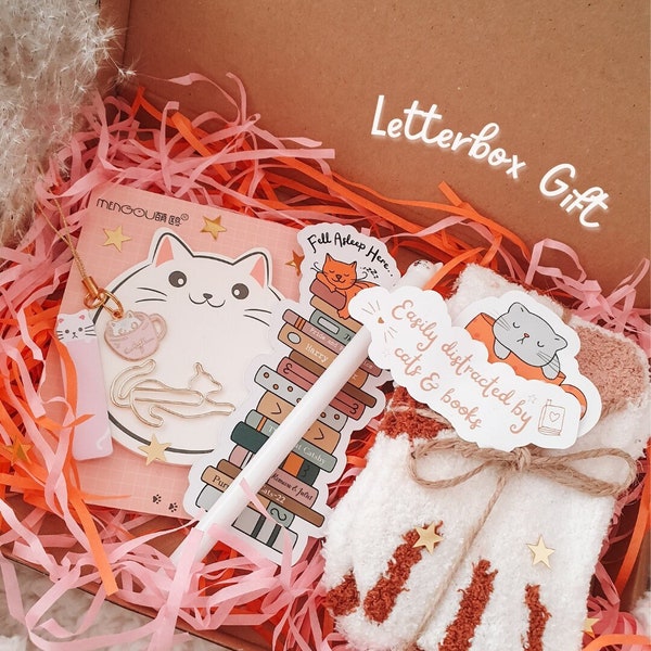 Paws & Pages Letterbox Gift | Cats and Books | Booklover Box | Bookish Gift