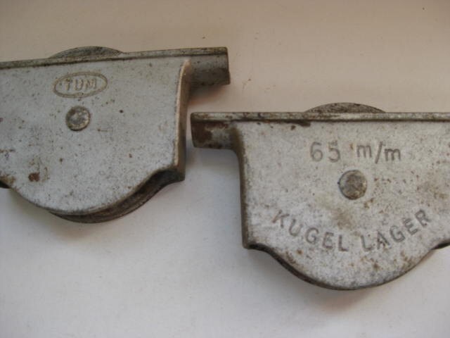 2 Poulies de Métal Allemands Tum.
