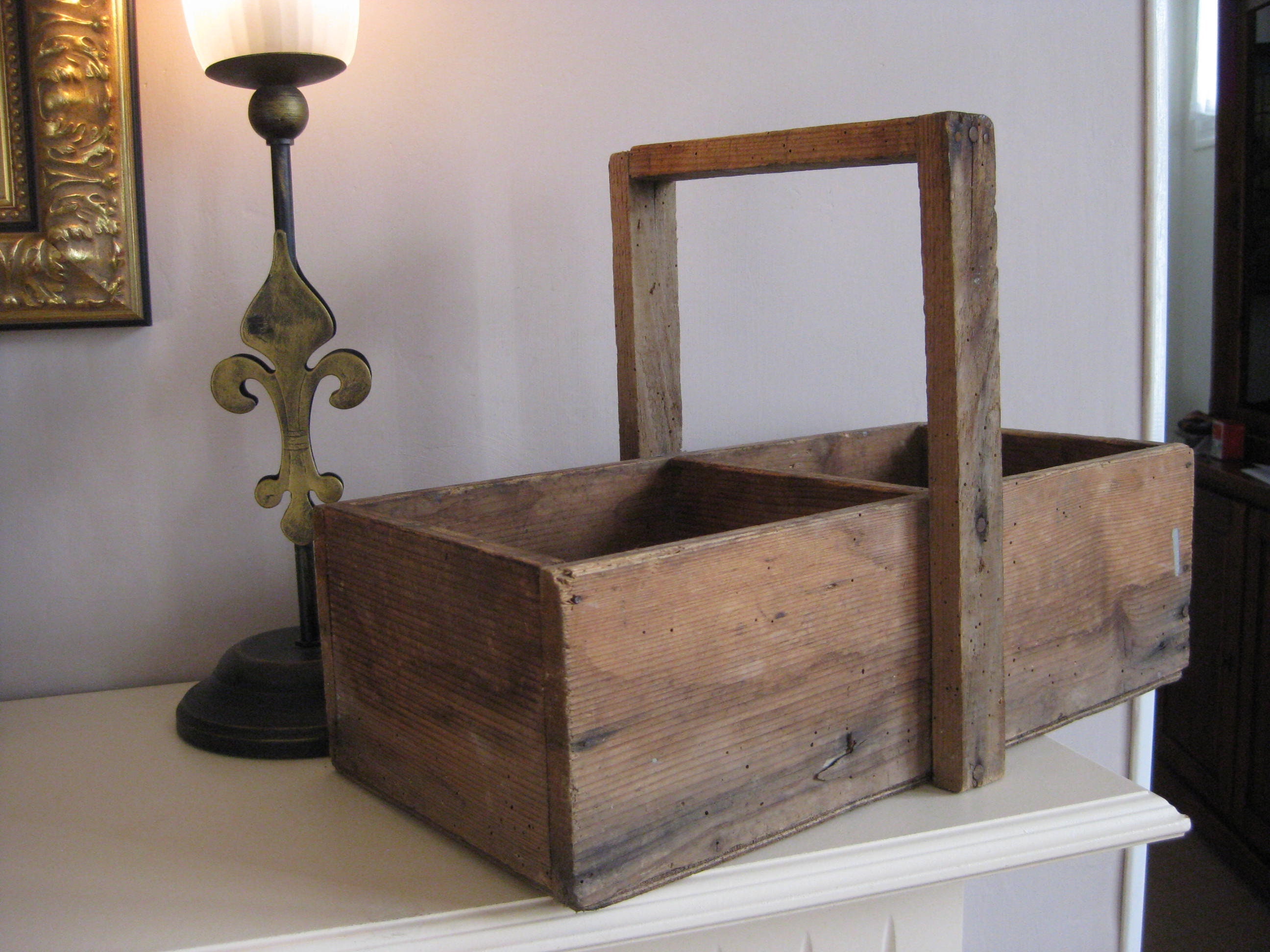 Plateau de Transport Rustique Français en Bois.