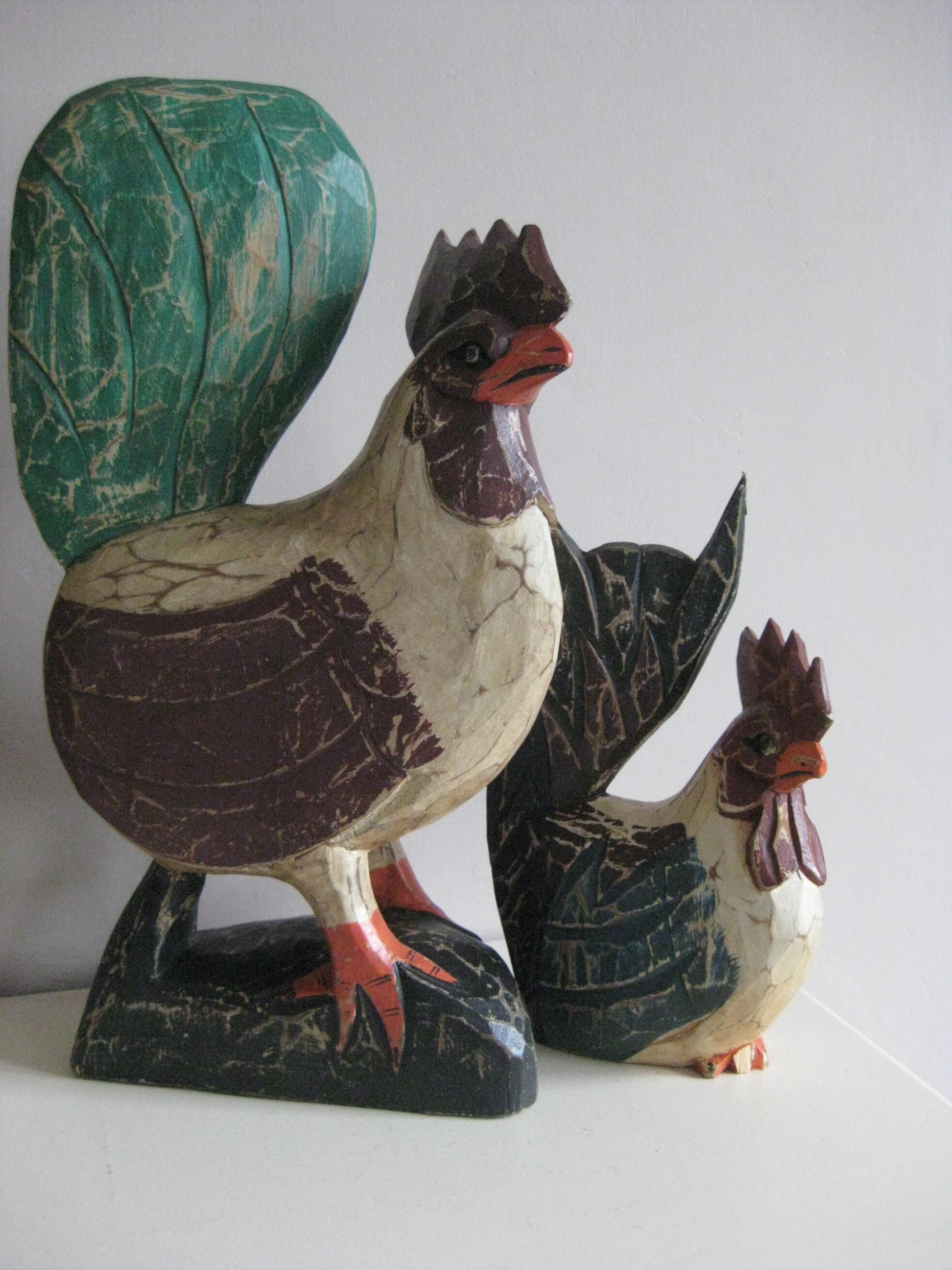 Belle Paire de Poulet en Bois Coloré, Un Coq et Eux.