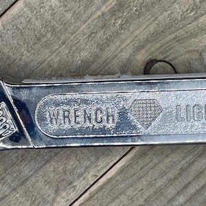 Wrench Lighter