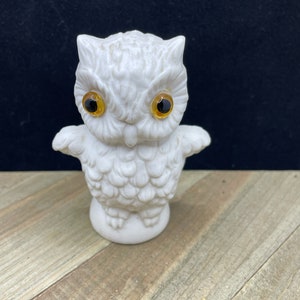 Goebel Owl 38305