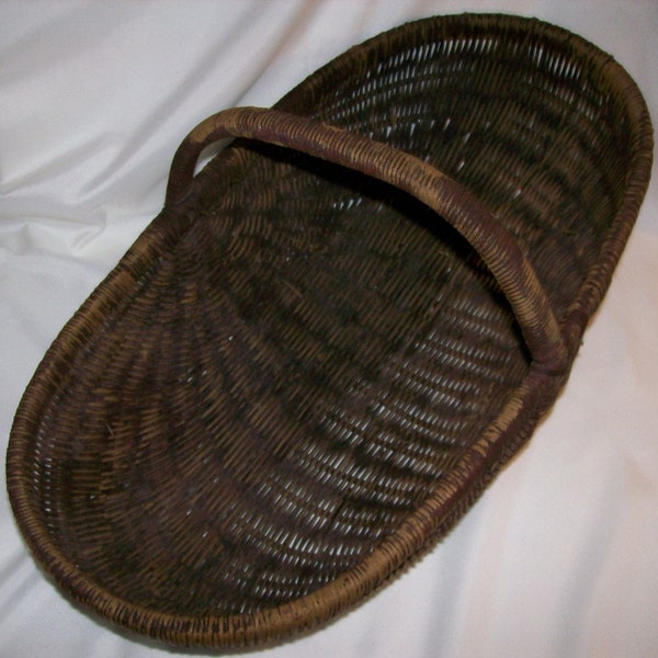 Vintage Primitive Southern Woven Vine Market Gathering Basket Antique Handmade