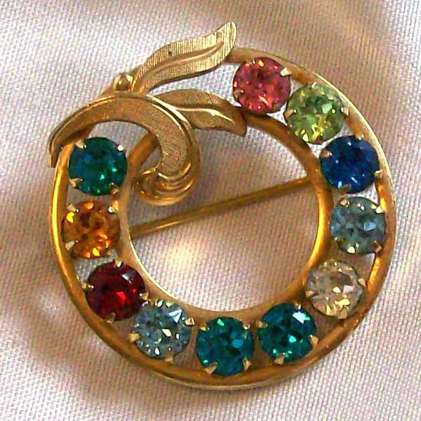 Vintage Van Dell Circle Brooch 1/20 12K GF Rhinestone and Gold Tone Pin Multi Color Rhinestone