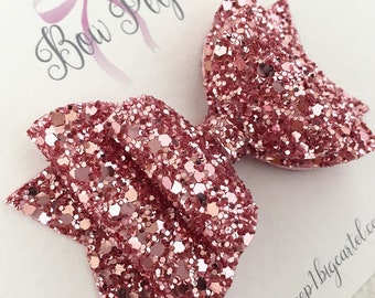 Dusty pink glitter hair bow, glitter hair bow, girls hair bow, dusty pink hair bows, unique bows for girls, dusty pink bow, mini bows