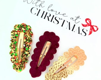 Christmas clips, set of snapclips, festiv hair clip, red velvet hair clip, snap clips, snapclips, Xmas snapclips, snapclips in the UK, clips