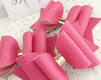 Pink hair bow, girls hair bow, hot pink hair bow, hair bows in the uk, bows on elastic, hair clips, hair bow, bows, pink bow