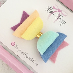 Rainbow hair bow, rainbow, baby bows, hair clips, bow, bows, Easter bows, rainbow, hair clips, hair accessories