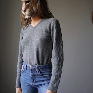 90s Gray Wool Blend Knit Sweater / Vintage Warm V-neck Cable Sweater
