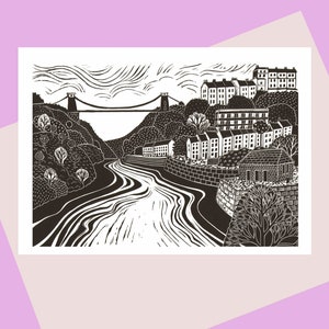 Clifton Suspension Bridge-Bristol A6-wenskaart- voor liefhebbers van Bristol UK! Plasticvrij verkrijgbaar, van een linoprint van Laura Robertson