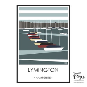 LYMINGTON BOATS, Hampshire Druck. Hochwertiges Reise Poster. Küstenposter für zu Hause. Streifendesign von Suzanne Whitmarsh Stripy Type. Bild 5