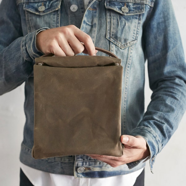 Waxed Cotton Lunch Bag with Leather Handle