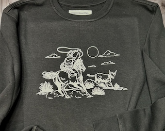 Felpa con scritta "Wrangling Cattle", camicia da cowboy, felpa con scritta "Cattle Ranch", felpa con scritta "Rancher", camicia con scritta "Coping Cattle", felpa con scritta "Bowlers"