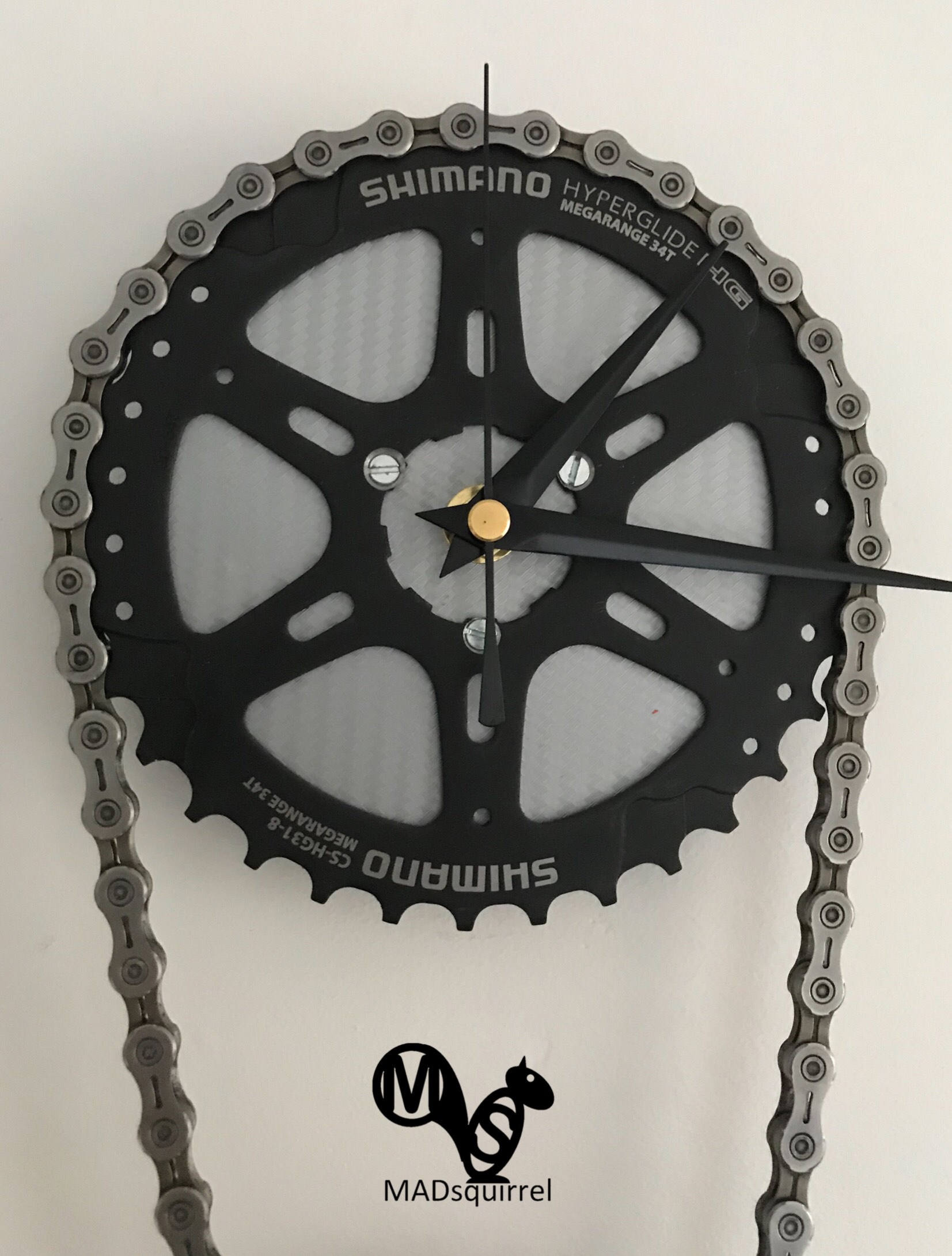 Double Bicycle Sprocket and Chain Clock with Temperature and Humidity