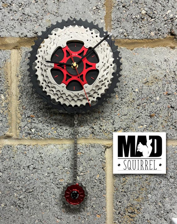 Rear Sprocket Pendulum Clock
