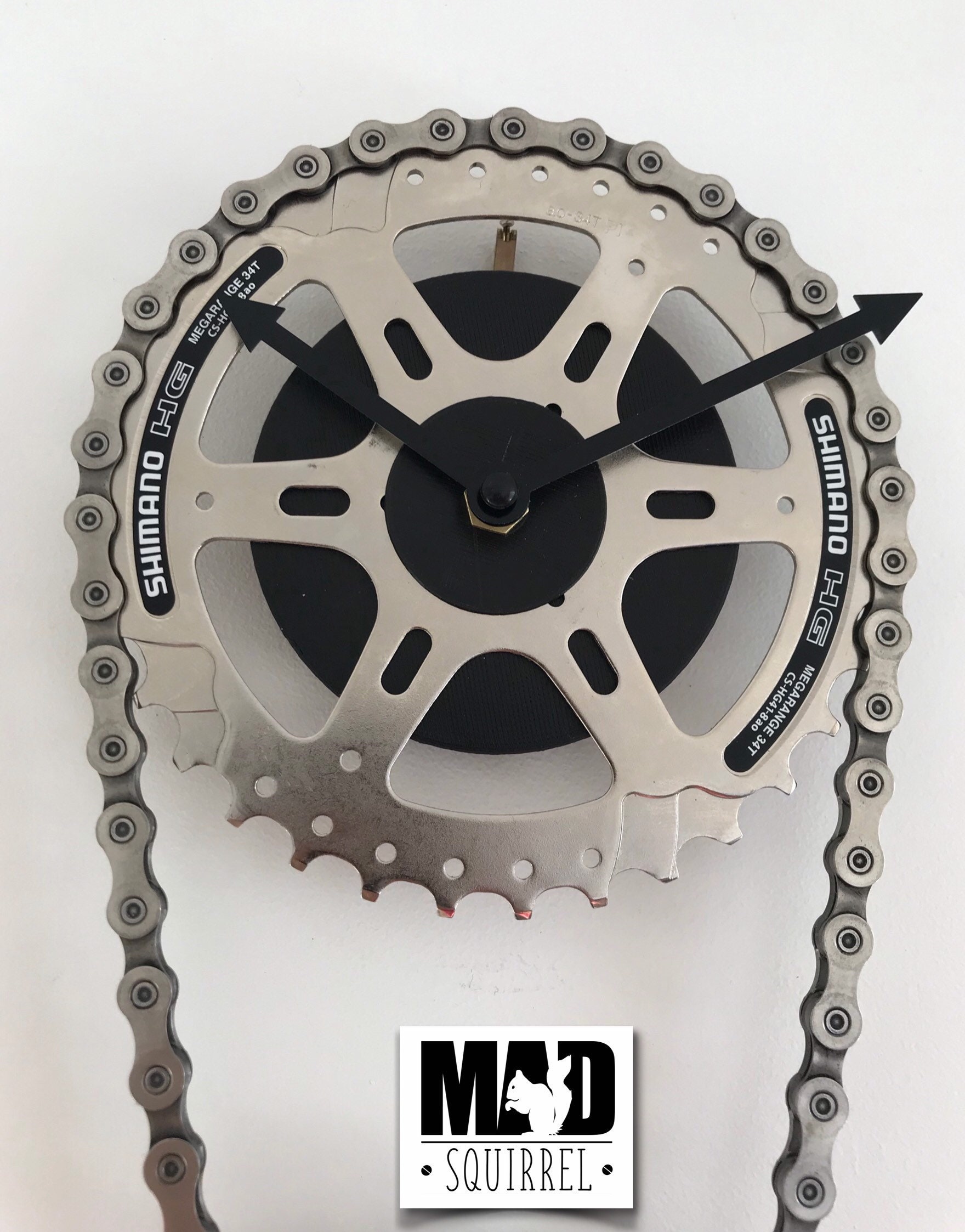 Double Bicycle Sprocket and Chain Clock with Temperature and Humidity