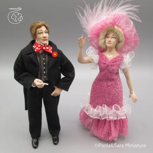 Dolls for miniature dollhouse in 1/12 scale - posable | Material: porcelain and resin