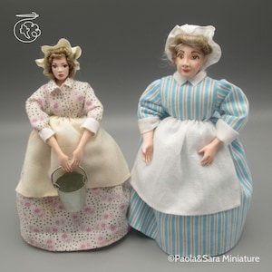Dolls for miniature dollhouse in 1/12 scale - posable | Material: porcelain and resin