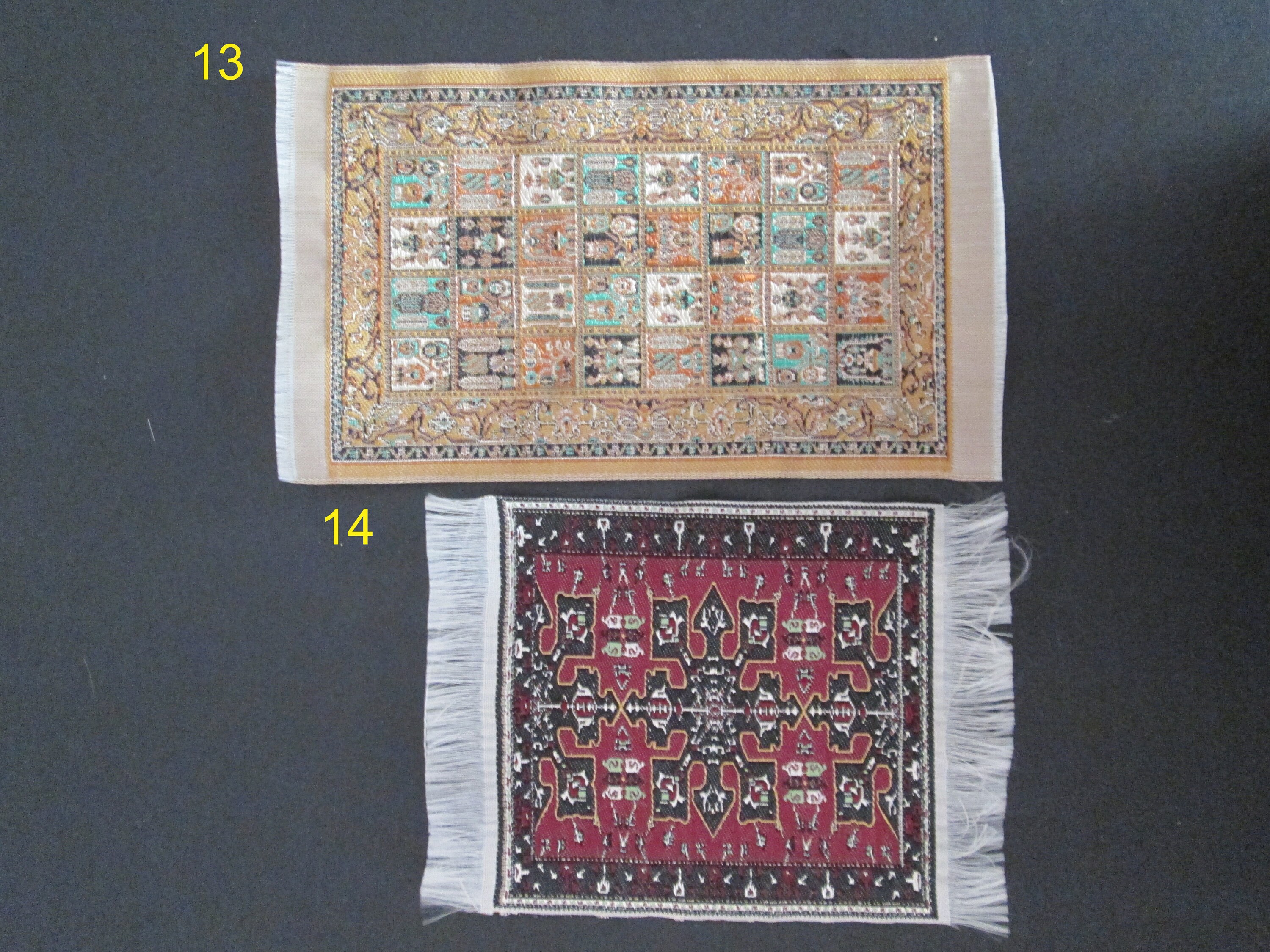 Durlo – Lot De 2 Tapis Miniatures Vintage Pour Maison De Poupée – Échelle 1:12 – 17 X 10 Cm – Déco Intérieure