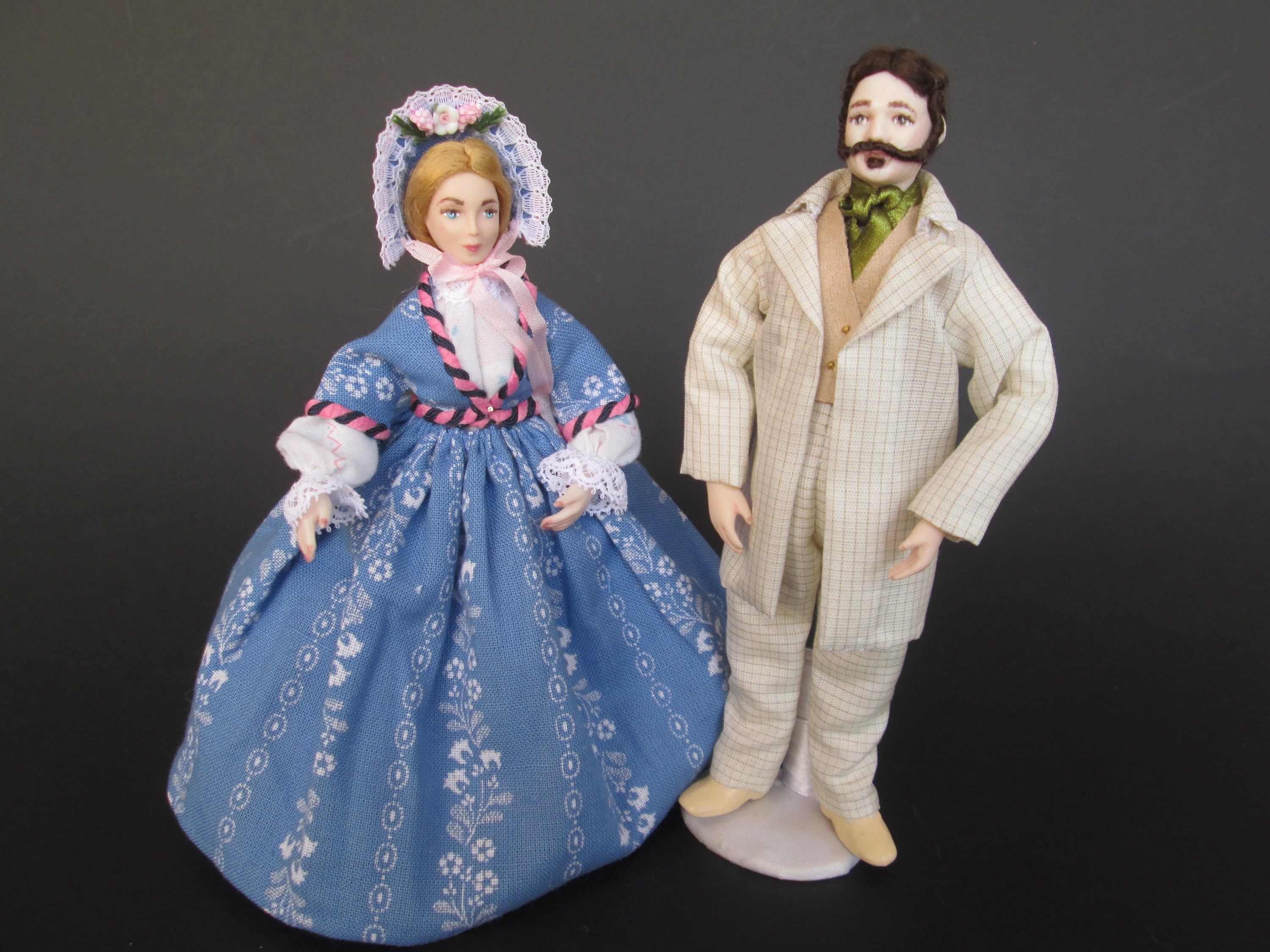 resin dollhouse dolls