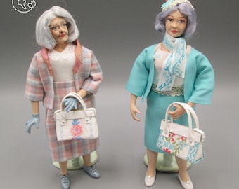 Doll for miniature dollhouse in 1/12 scale - posable | Material: porcelain and resin