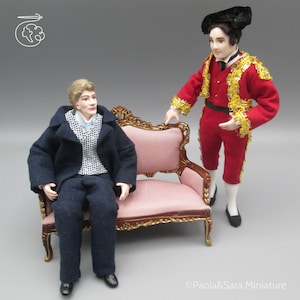 Doll for miniature dollhouse in 1/12 scale - posable | Material: porcelain and resin