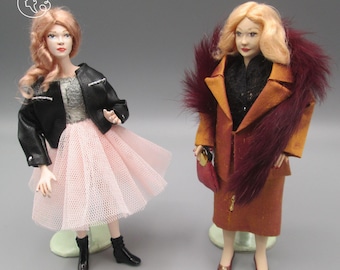 Doll for miniature dollhouse in 1/12 scale - posable | Material: porcelain and resin