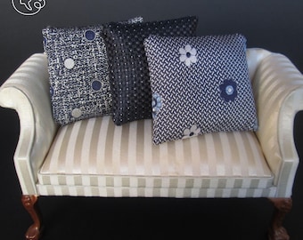 Miniature cushions for 1/12 scale dollhouse | Material : brocade