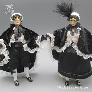 Dolls for miniature dollhouse in 1/12 scale - posable | Material: porcelain and resin