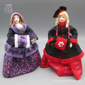Dolls for miniature dollhouse in 1/12 scale - posable | Material: porcelain and resin