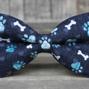 Bone and Paw Bow Tie, Dog Bow Tie, Bow Tie for Boys, Toddler Bow Tie, Bowtie, Dog Bowtie, Mens Bow Tie, Boys Bow Tie, Kids Bow Tie,