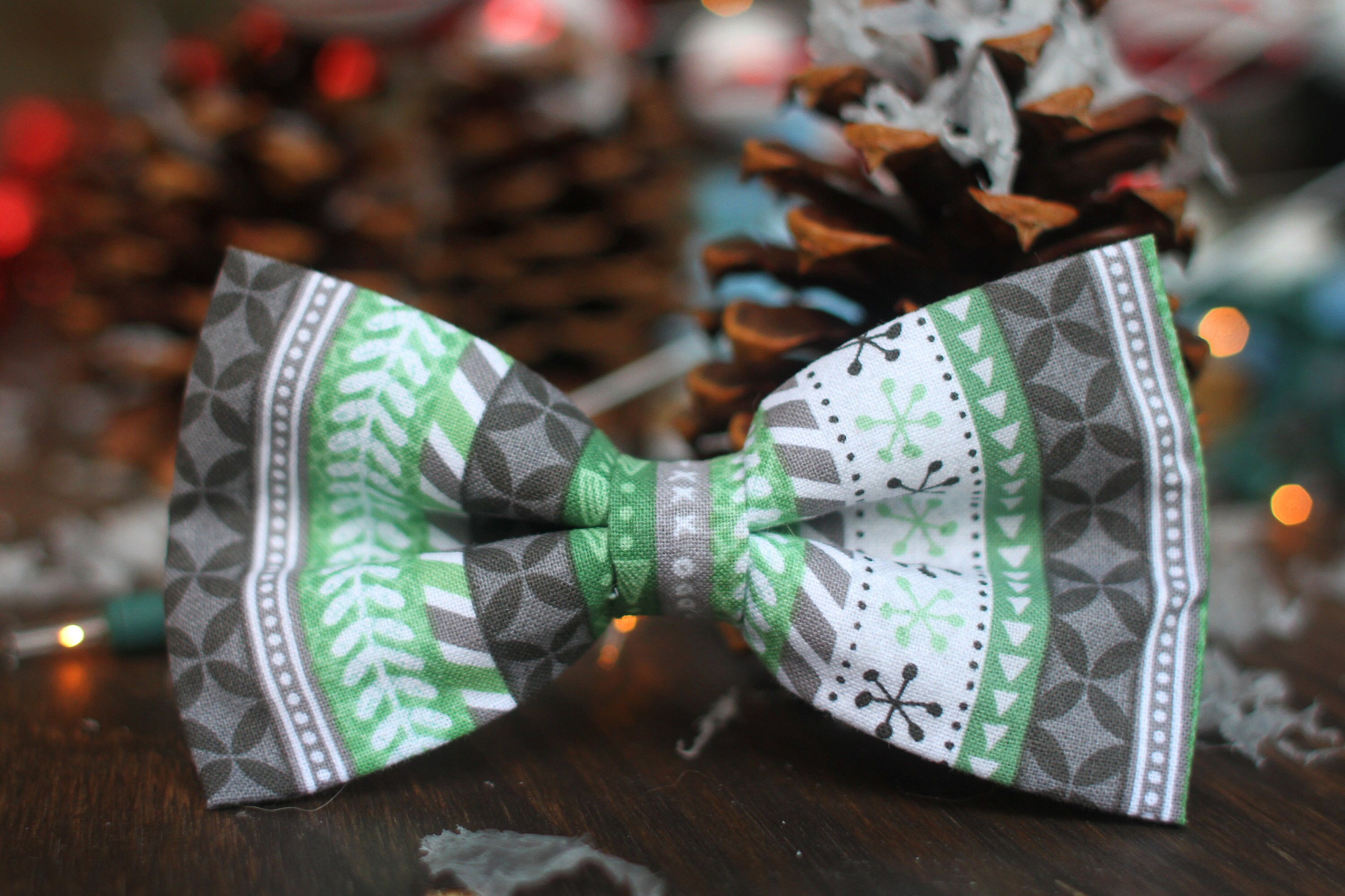 Christmas Stripes Bow Tie Holiday Bow Tie Gifts for Him Etsy