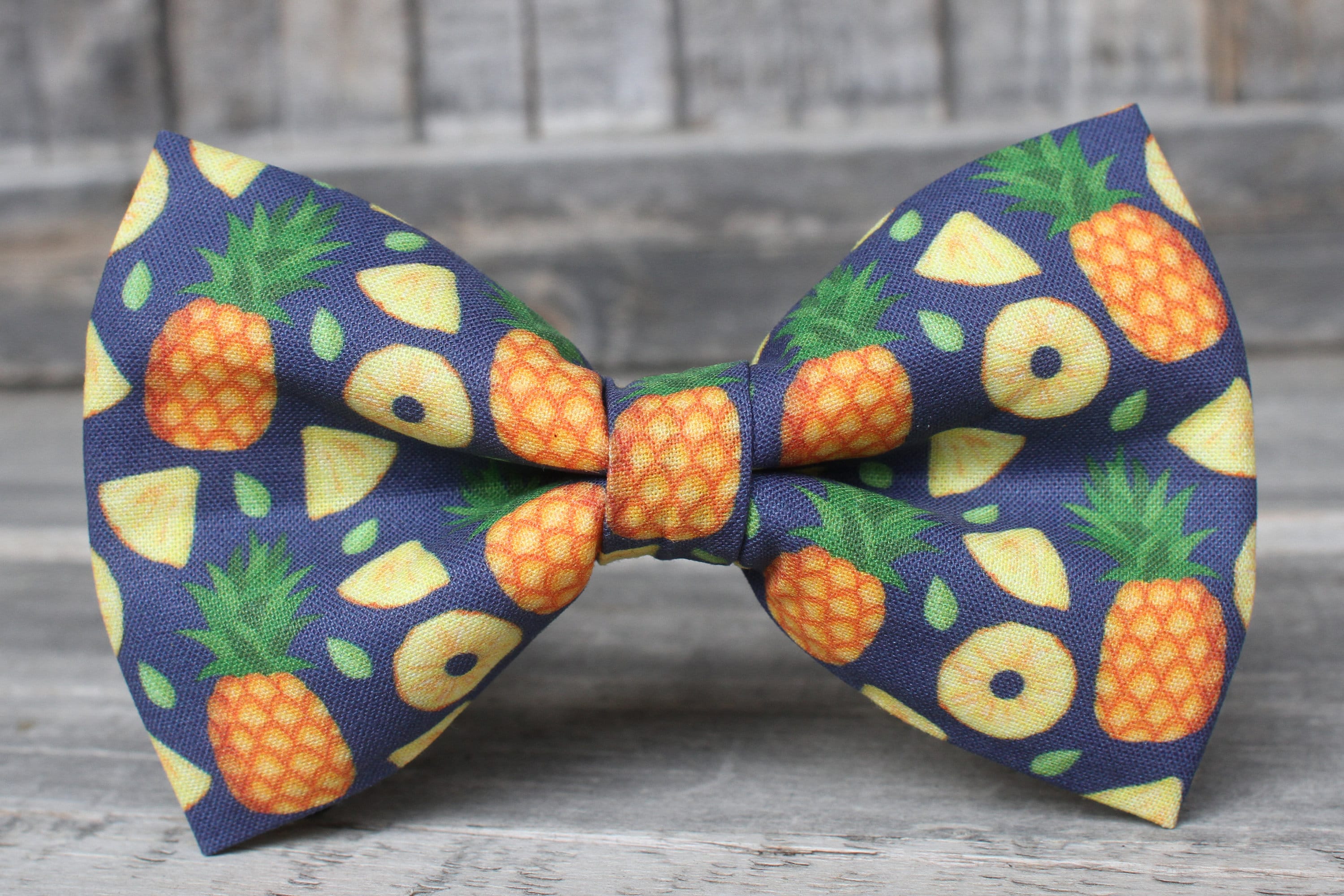 pineapple bow tie