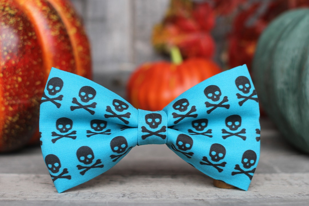 skull-bow-tie-halloween-bow-tie-skull-and-cross-bone-bow-tie-mens