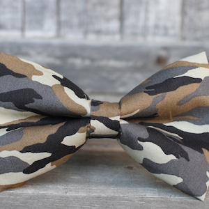 Camo Bow Tie | Boys Bow Tie | Bow Tie for Men | Military | Bowtie | Dog Bow Tie | Mens Bow Tie | Toddler Bow Tie | Wedding Bow Men