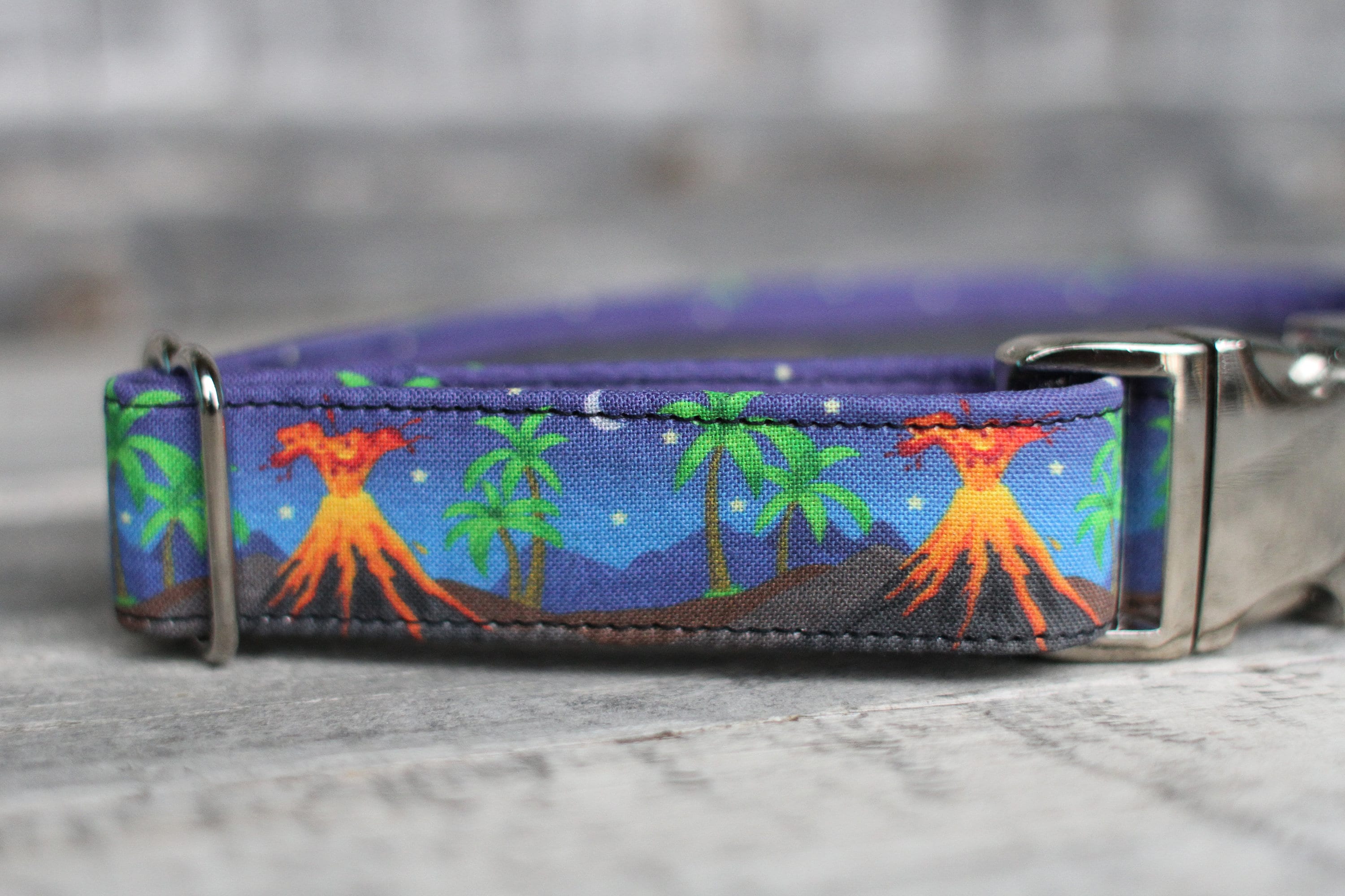 Volcano Dog Collar, Hawaii Male Fabric Large Small Gift For Pet Lovers