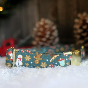 Old Fashion Christmas Dog Collar, Holiday Pet Collar, Fabric Collar, Large Dog Collar, Small Dog Collar