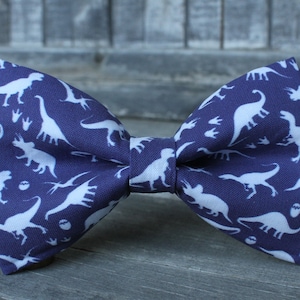 Dinosaur Bow Tie, Bow Tie for Boys, Toddler Bow Tie, Bowtie, Dog Bow Tie, Mens Bow Tie, Boys Bow Tie, Kids Bow Tie, Fun Bow Tie, For Him