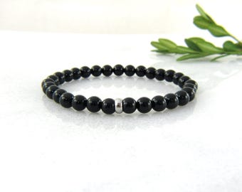 black onyx bracelet | onyx bracelet | gemstone bracelet | black bracelet | black onyx jewelry | stretch bracelet | 6mm bracelet