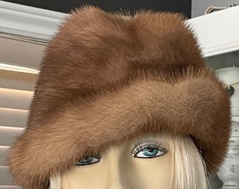 MINT CANADIAN PASTEL MINK FUR HAT CAP WOMEN WOMAN SIZE ALL NEW LINING! Mint Canadian Pastel Mink Fur Hat Cap Women Woman Size All  main image 4