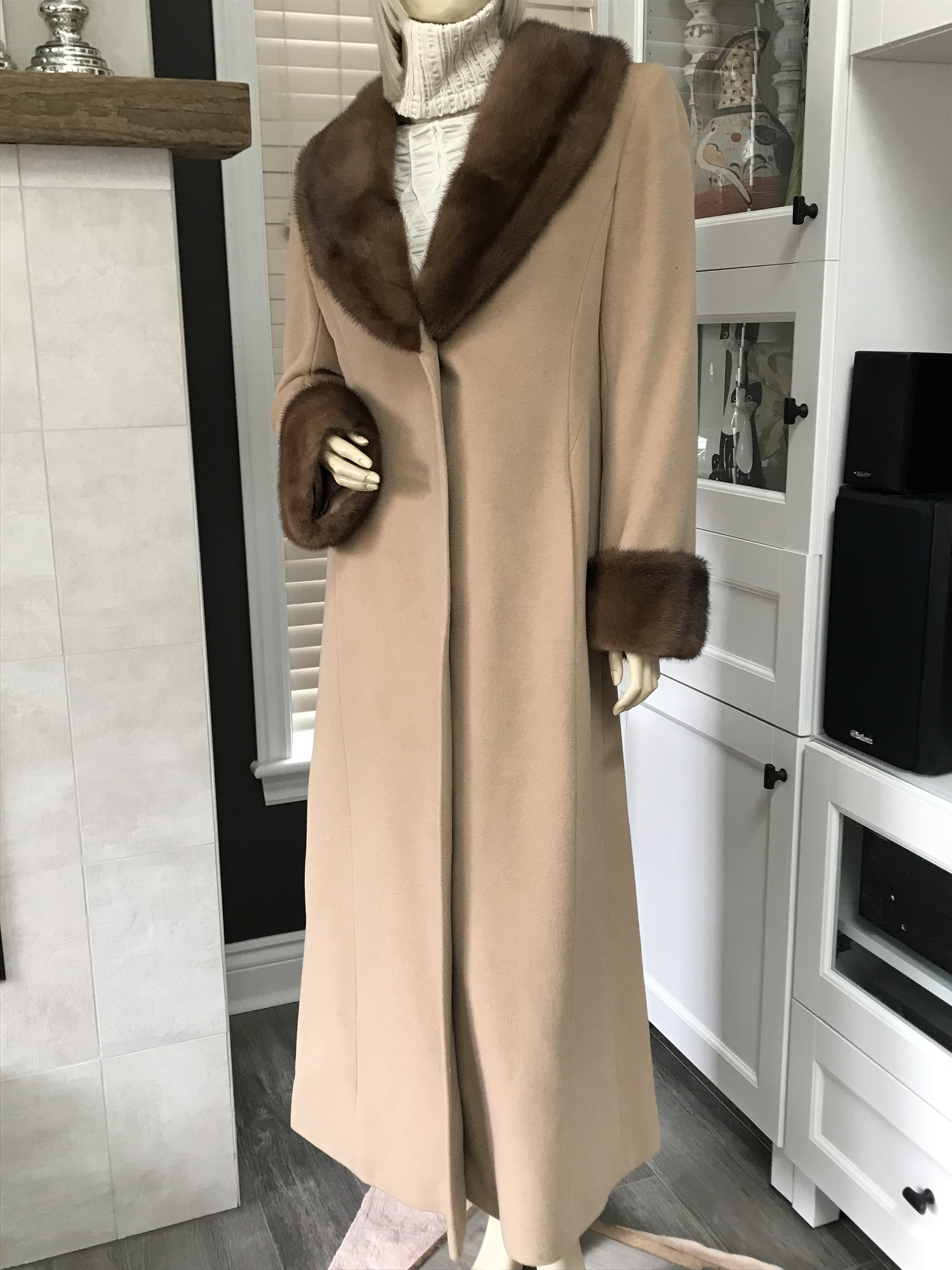 Holt renfrew best sale coats