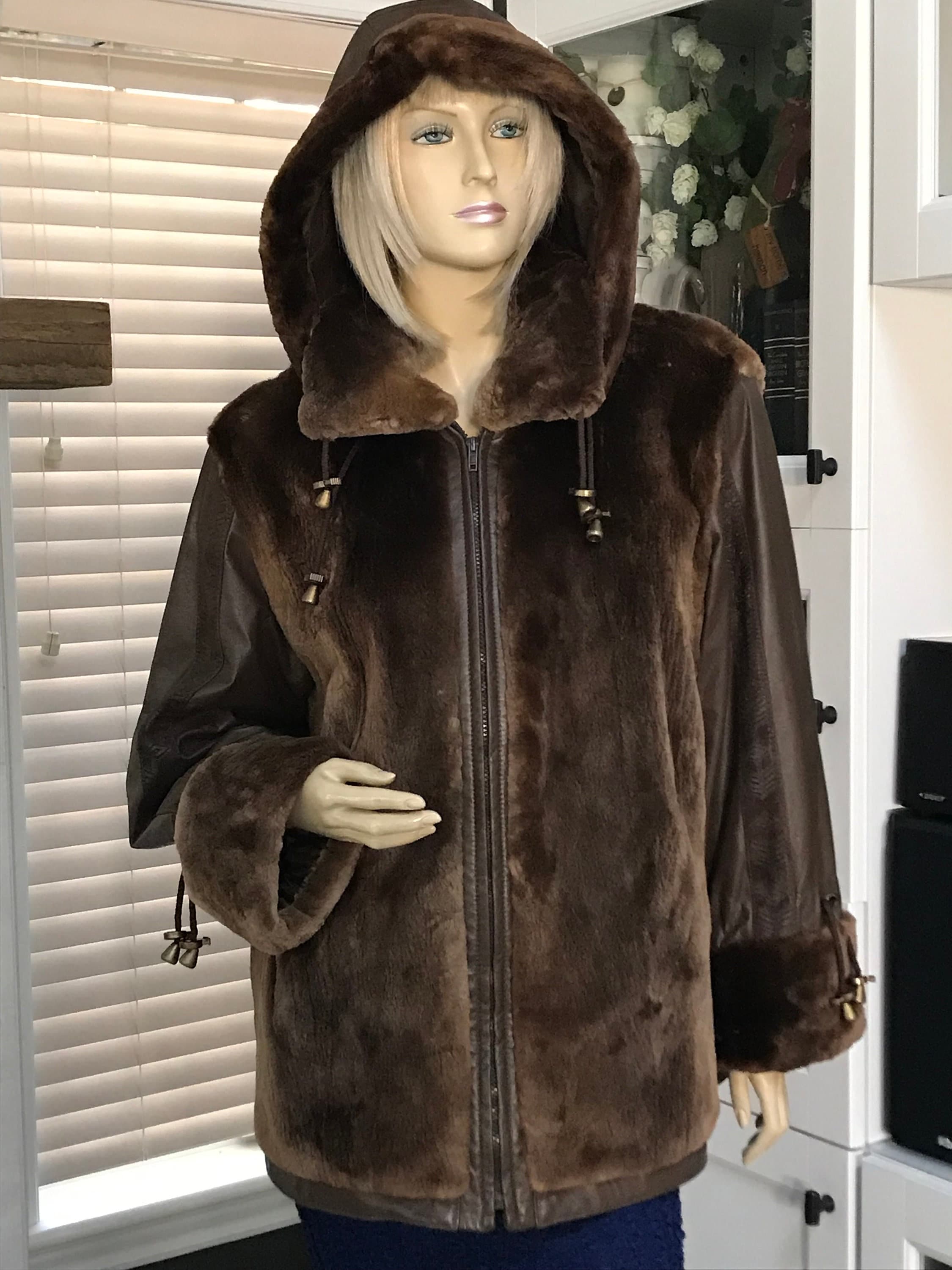 Blouson femme avec capuche fourrure pas cher hotsell