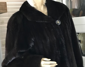 NATURAL RANCH FEMALE Mink Fur Coat Sz. 10 Mint