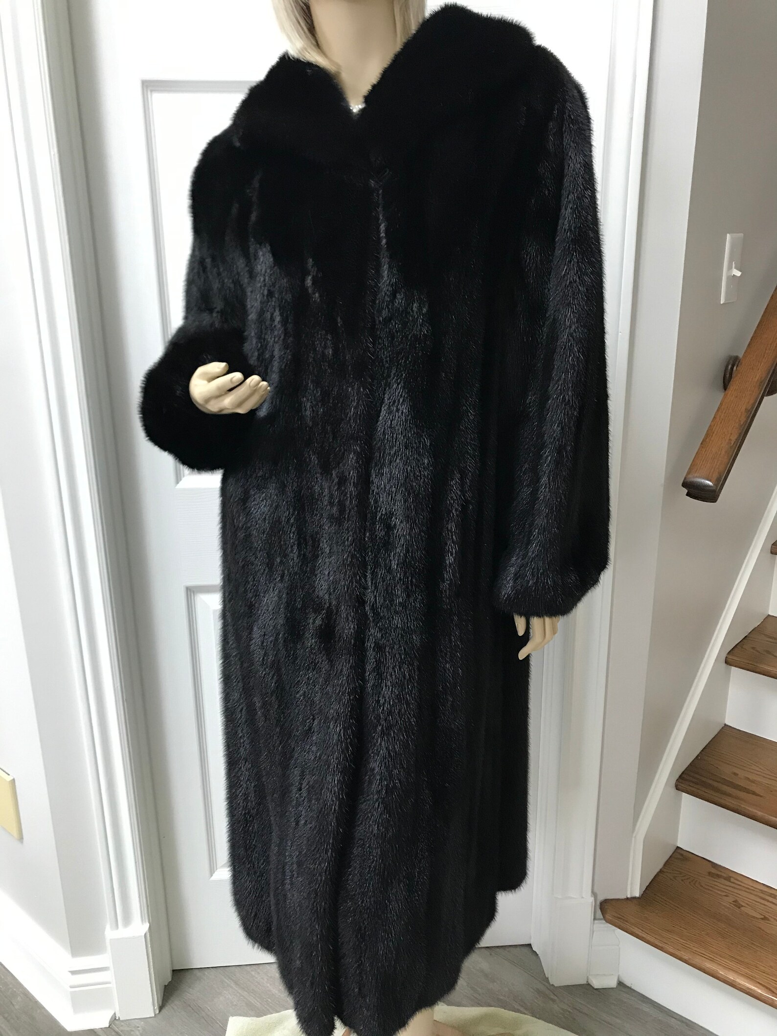 Women Beautiful Natural BLACK MINK Fur Coat Sz. 12 Etsy