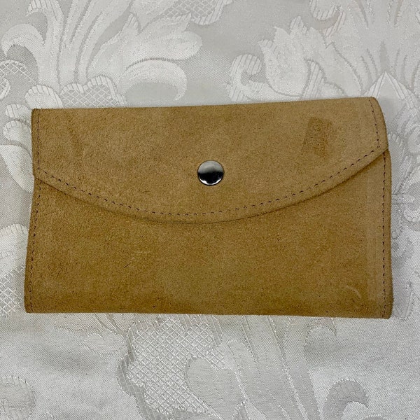 Tan wallet, Vintage leather wallet, Tri-folding wallet, Checkbook wallet, Tri fold wallet, Women's leather wallet