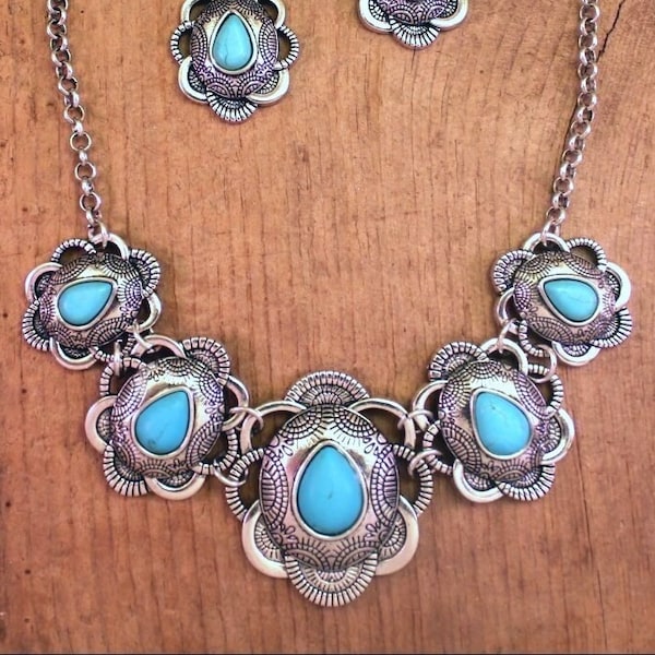 Western Turquoise Silver Metal Concho Necklace Set 18" - Boho Gypsy